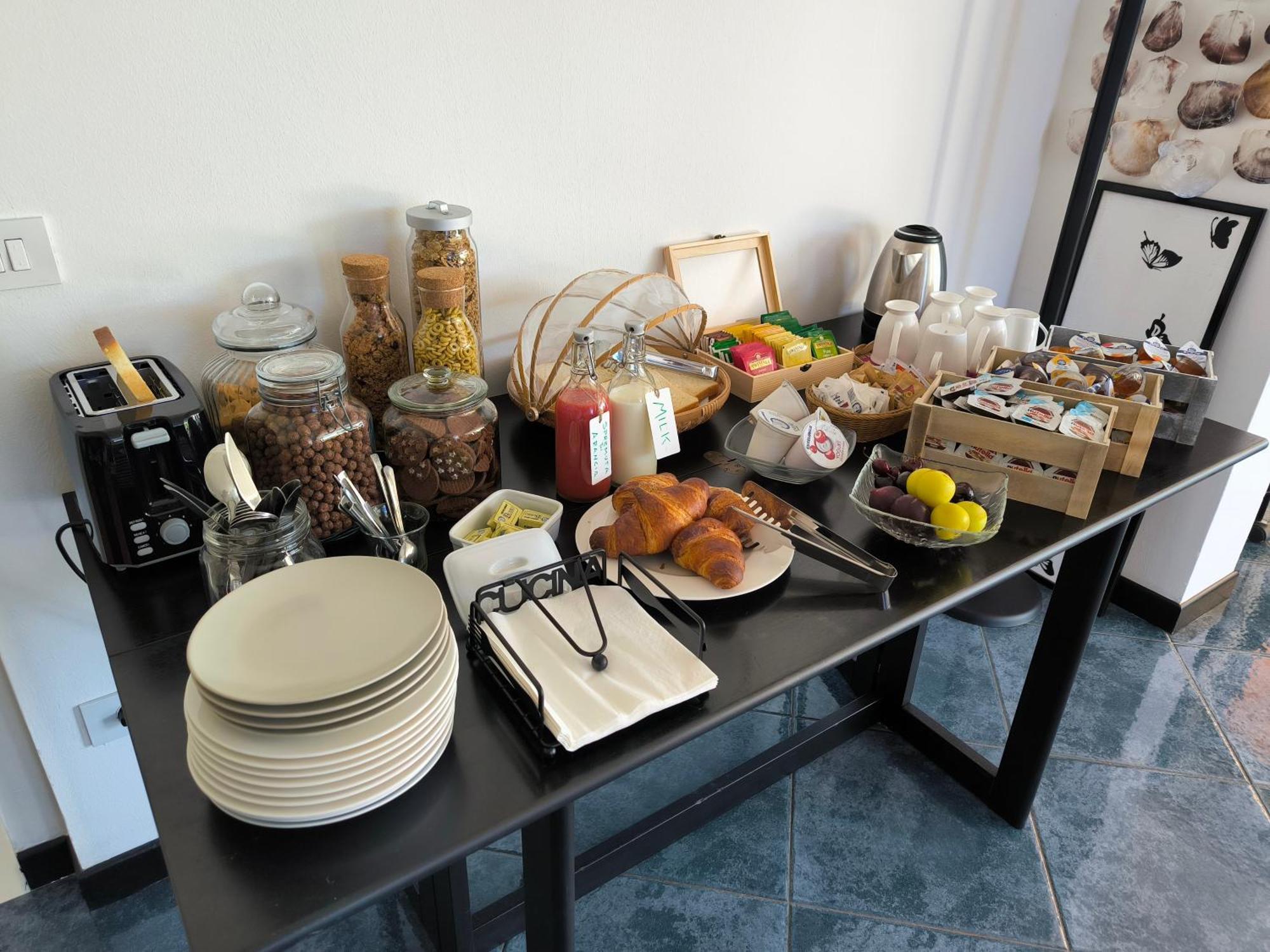 Versilia - Pietrasanta - Le Colmate Guesthouse Tonfano Ngoại thất bức ảnh